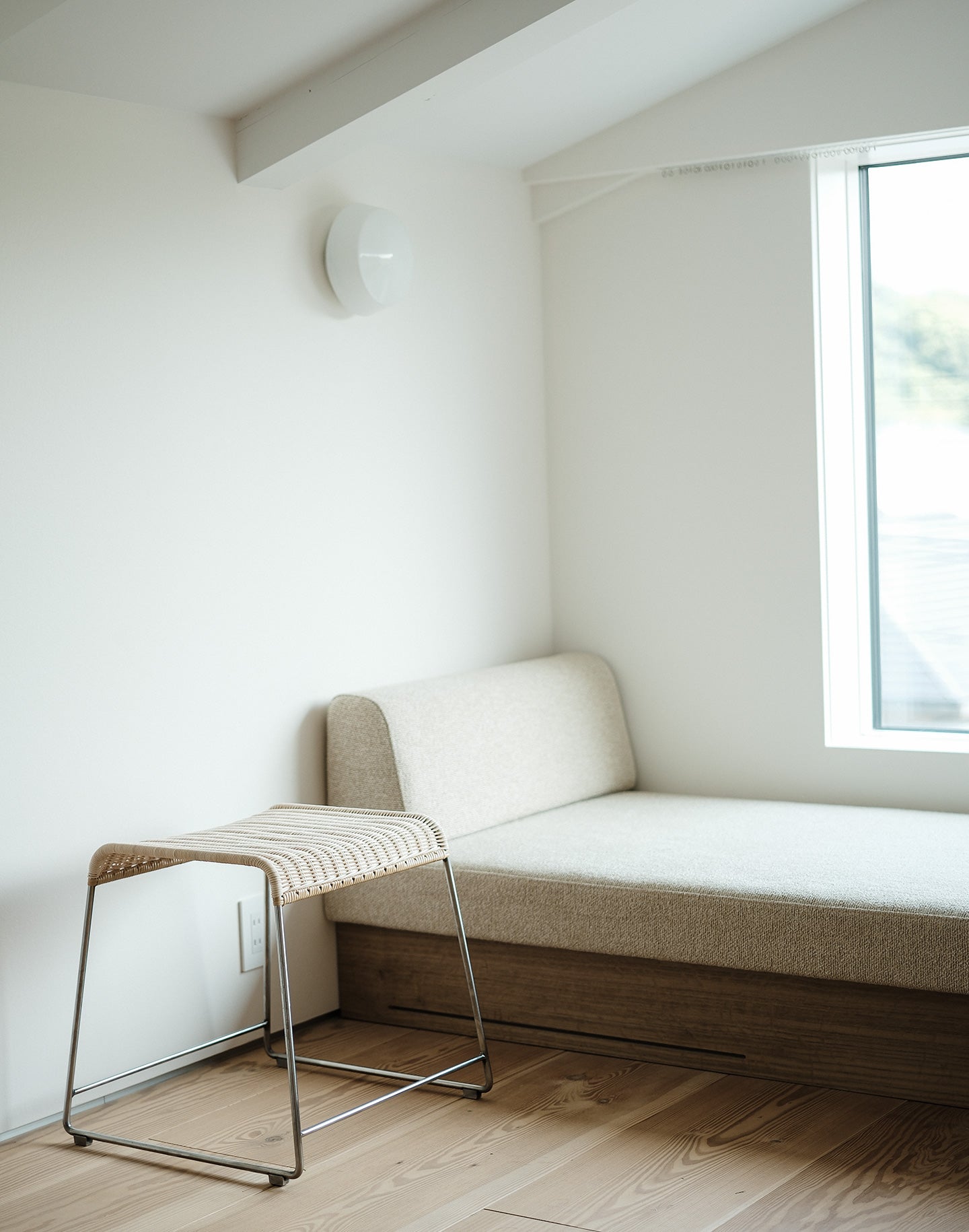 Vient Stool