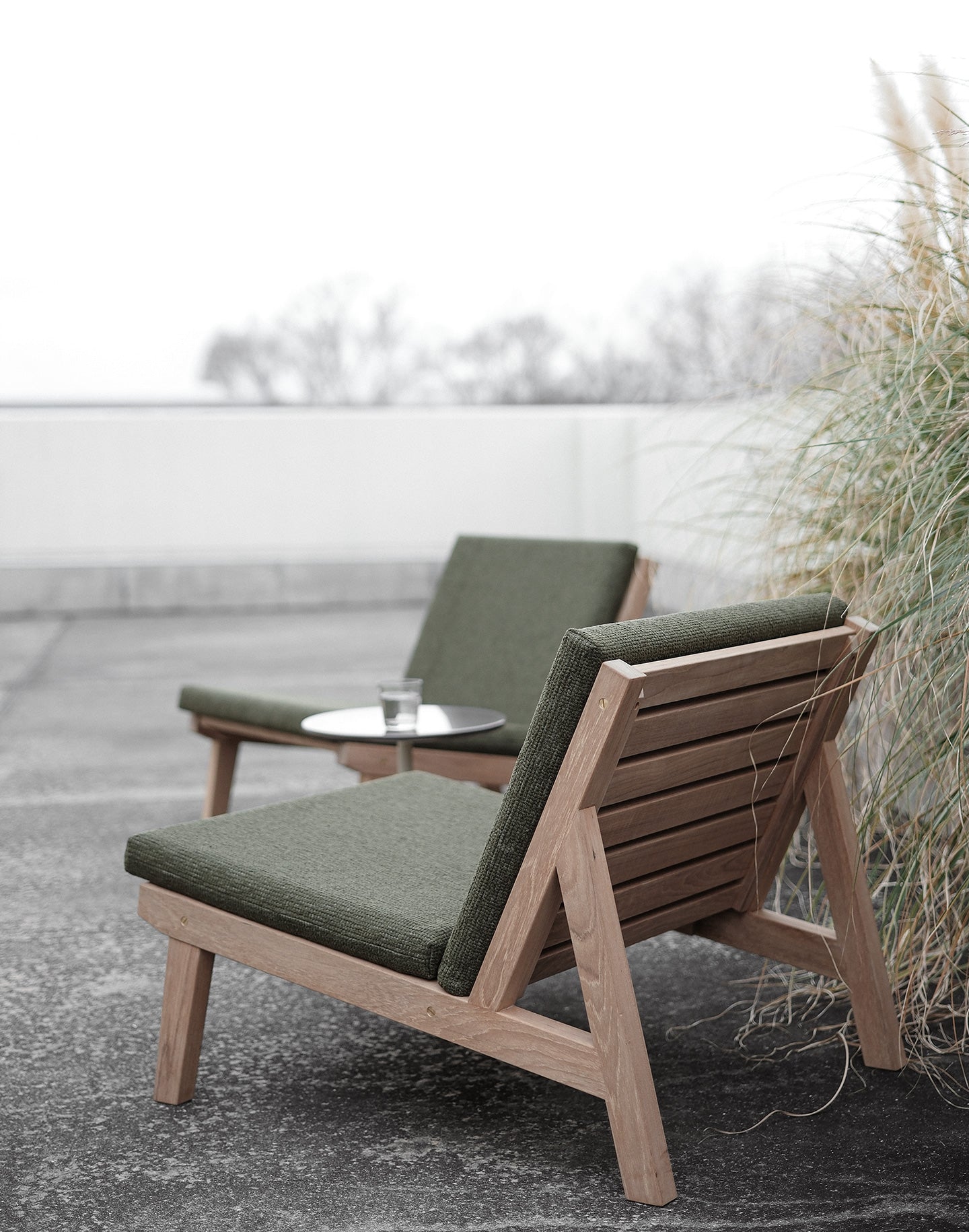 Tudor Lounge Chair - Outdoor