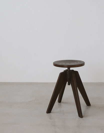 KT Stool—S.T,N.E.