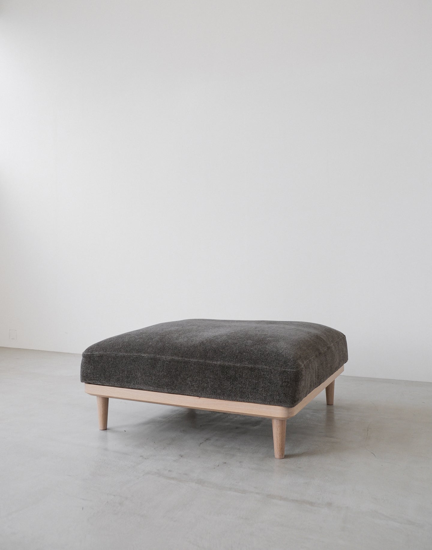 Morgan Sofa (Flat)