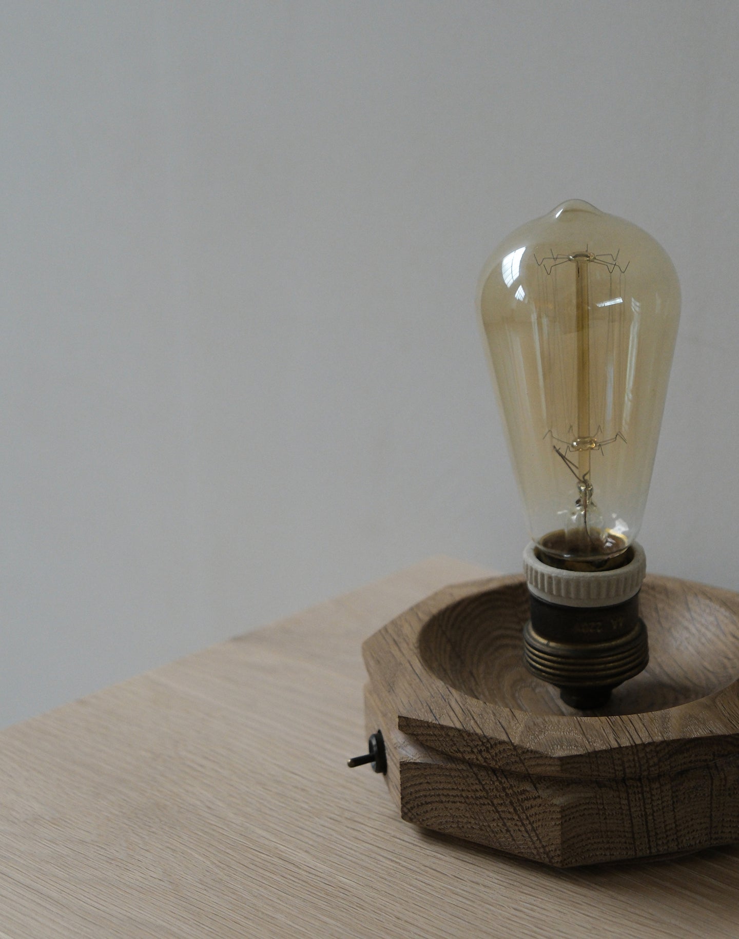 Table/Bracket Lamp T-NA7 — S.T,N.E.