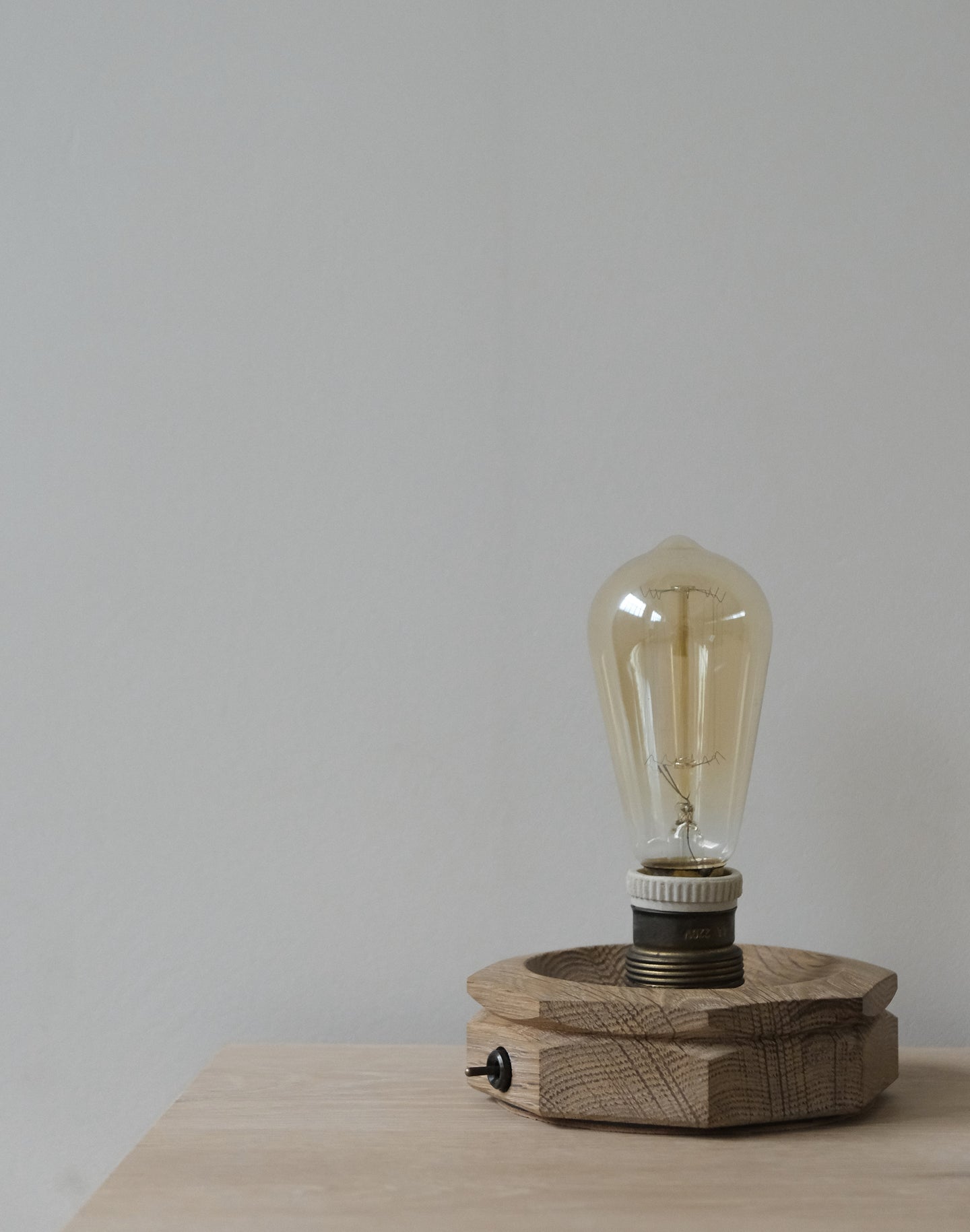 Table/Bracket Lamp T-NA7 — S.T,N.E.