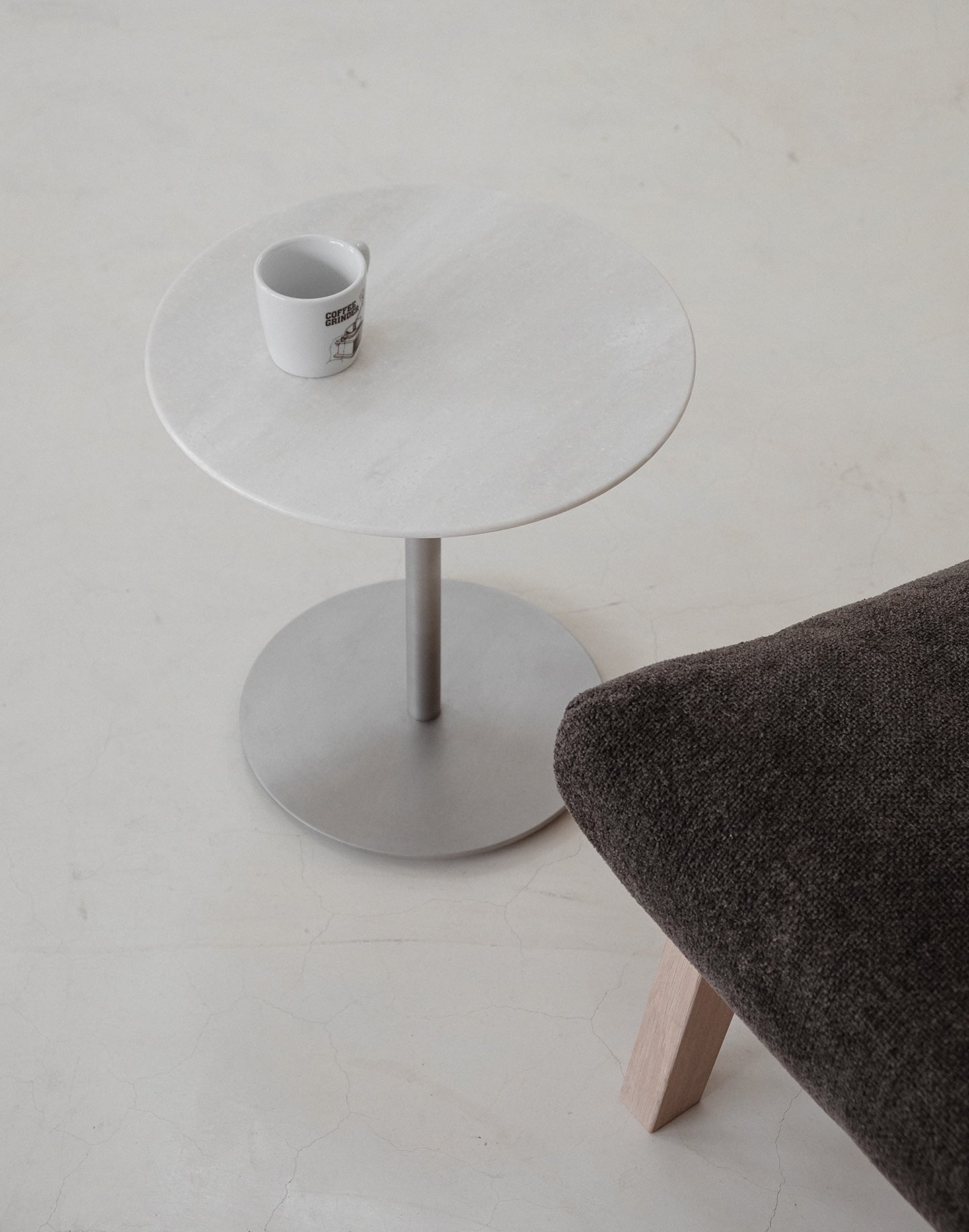 Luna Side Table – S.T,N.E.