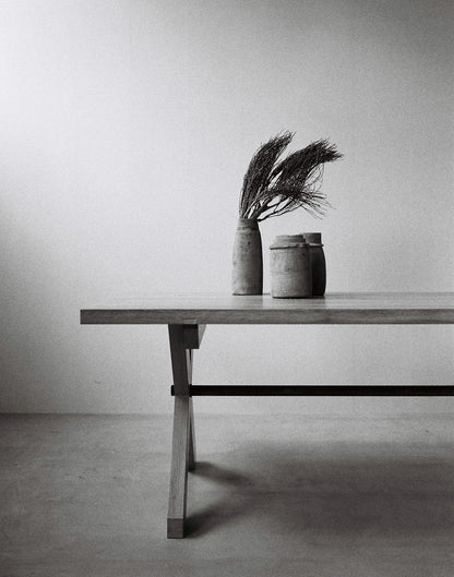 Paul Table—S.T,N.E.