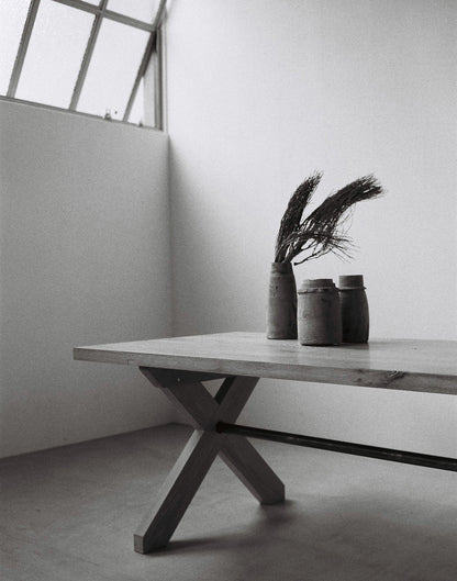 Paul Table—S.T,N.E.