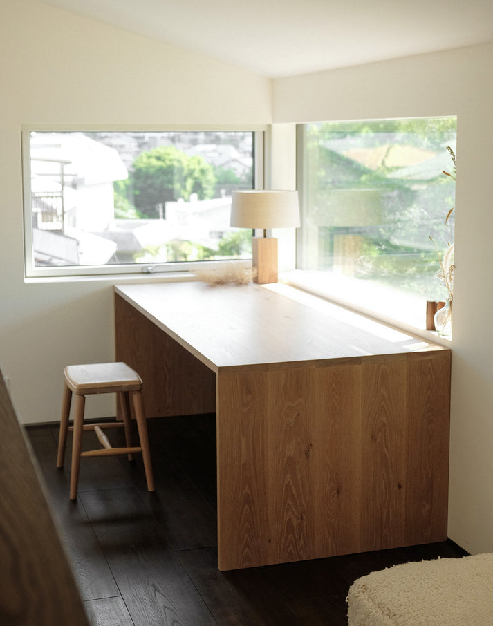 Place Table W1800 / D850 – S.T,N.E.