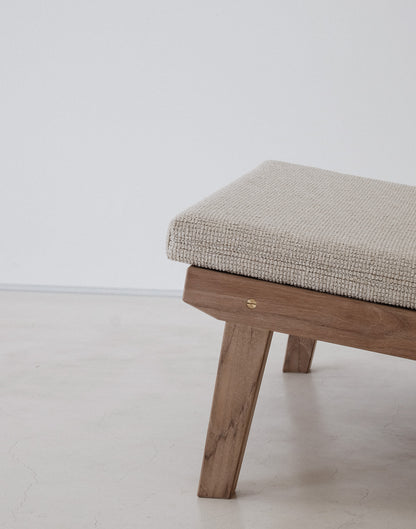 Tudor Lounge Chair ー Outdoor